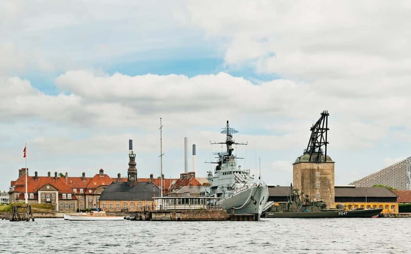 Copenhagen: Old Canals and Hidden Gems Social Boat Tour - Final Thoughts: Is This Tour Right for You?