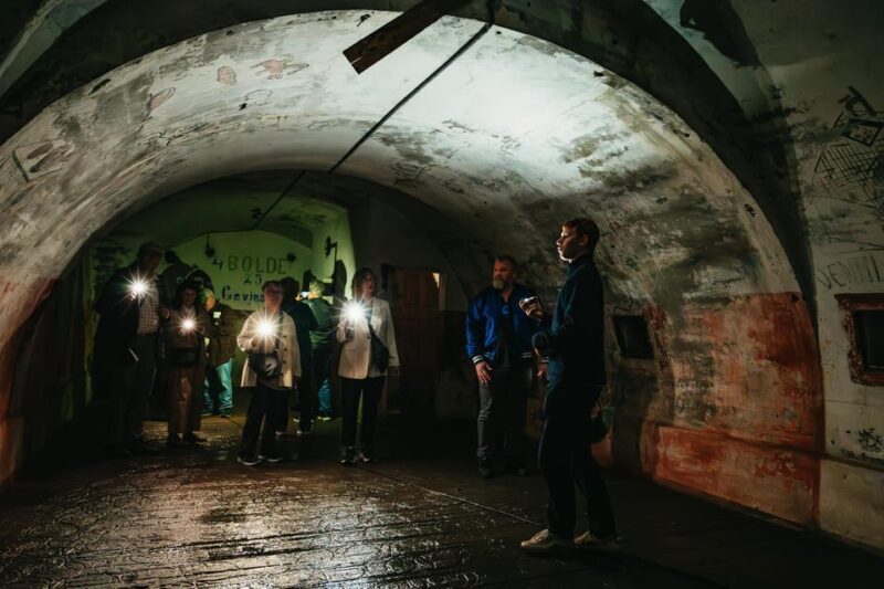 Copenhagen: Old Canals and Hidden Gems Social Boat Tour - The Sum Up