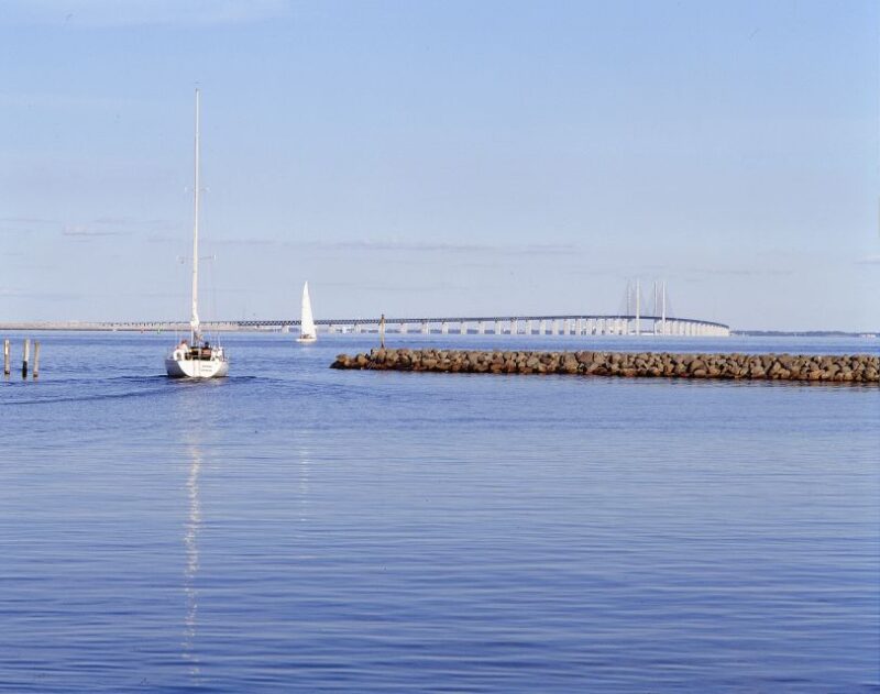 Copenhagen: Tour Across the Øresund Bridge to Lund and Malmö - Itinerary Highlights