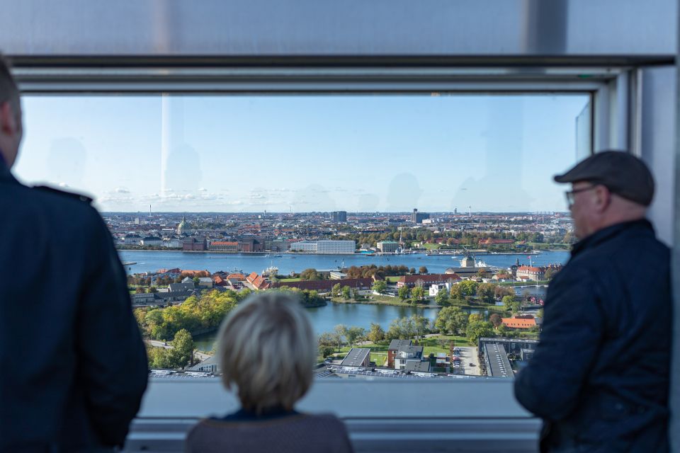 CopenHill Ski Pass Including Rental Gear - The Authentic Feel and Audience
