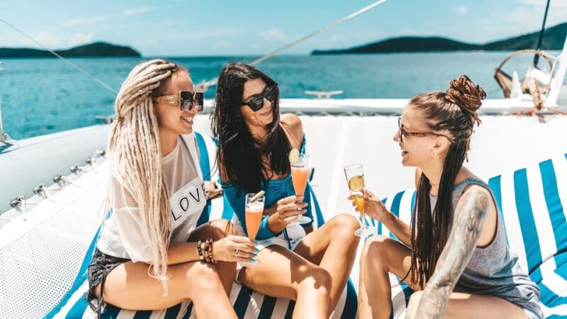 Coral & Racha : Smilerainbow Catamaran Tour With Waterslide - Key Points