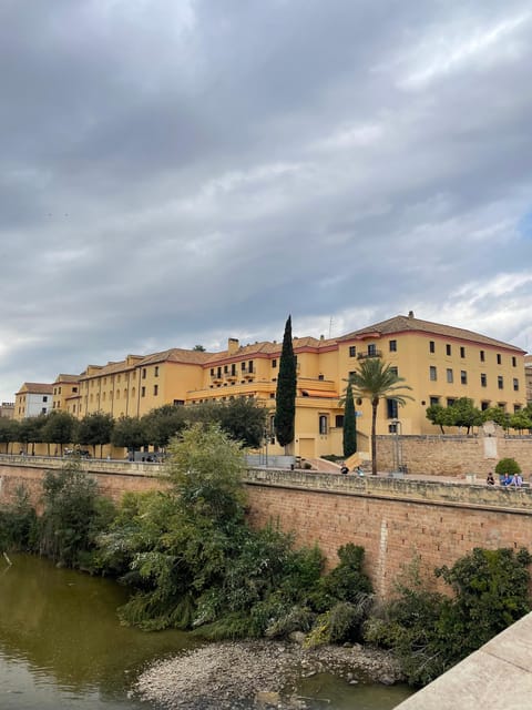 Cordoba: City Highlights Private Walking Tour - Key Attractions