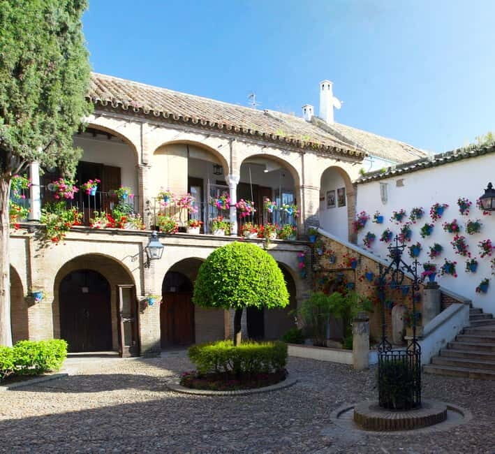 Córdoba: Historic Center, World Heritage Site + Alcázar - Why This Tour Works Well