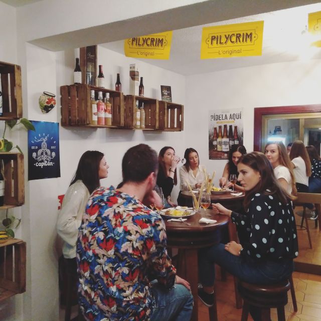 Córdoba: Local Wine Tasting Evening - Event Overview