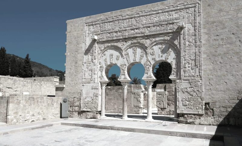 Cordoba: Medina Azahara Museum and Archaeological Site Tour - Itinerary and Experience