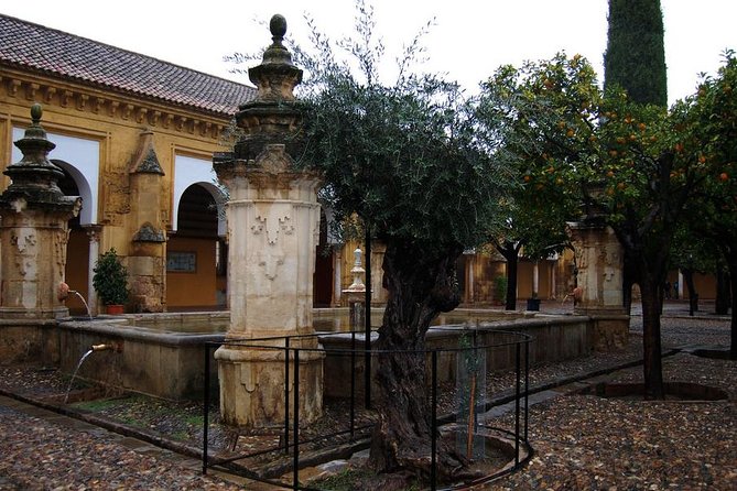 Cordoba Monuments Relax Tour in English - Tour Duration and Highlights
