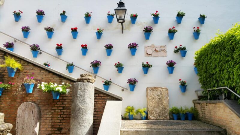 Cordoba: Mosque-Cathedral and Jewish Quarter Guided Tour - Unveiling the Jewish Quarter