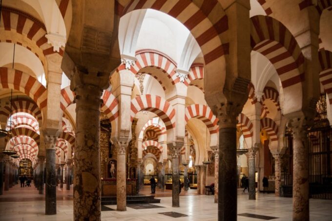 Córdoba: Skip-the-Line Great Mosque-Cathedral History Tour - Inclusions and Important Information