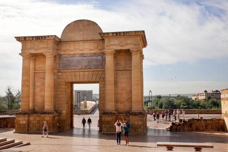 Cordobas Historical Treasures: A Walking Tour - Key Points