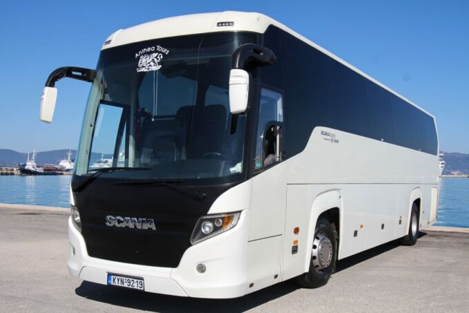 Corfu International Airport (CFU): One-way Hotel Transfer - Vehicle Details