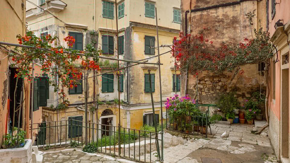Corfu: Old Town Guided Walking Tour Small Group - An In-Depth Look at the Tour Experience