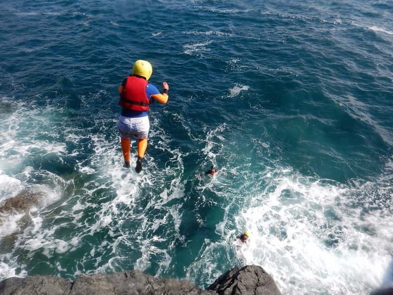 Cornwall: Lizard Peninsula Coasteering Adventure - An In-Depth Look at the Coasteering Adventure