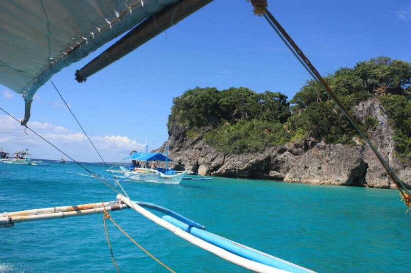 Coron: Barracuda Lake and Reef Garden Tour with Lunch - An In-Depth Look at the Coron Tour Experience