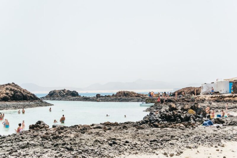 Corralejo: Return Ferry Ticket to Lobos Island Fuerteventura - The Experience of the Ferry and the Island