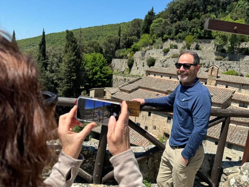 CORTONA Medieval Charme:Privat E-bike Experience,Top Quality - Equipment and Safety