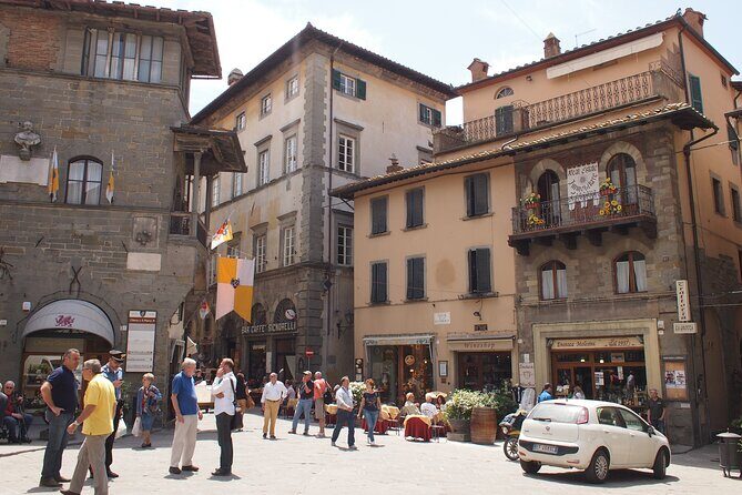 Cortona Private walking Tour under the Tuscan sun - Exploring Cortona on Foot: A Practical Journey