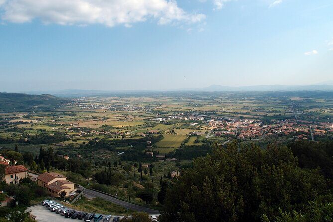 Cortona Private walking Tour under the Tuscan sun - Who Should Book This Tour?