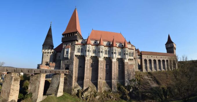 Corvin Castle, Turda Salt Mine & Alba Iulia From Cluj - What to Bring