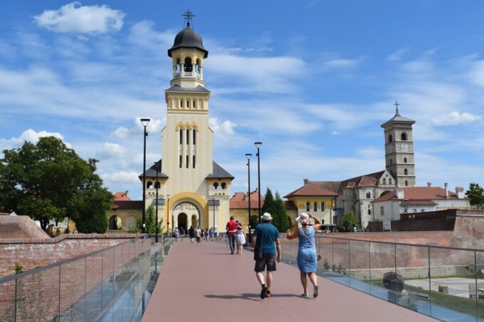 Corvin Castle, Turda Salt Mine & Alba Iulia From Cluj - Booking and Cancellation Policy