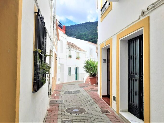 Costa Del Sol: Private Tour to Ojen - Accessibility and Mobility