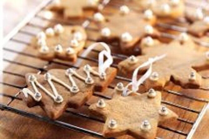 Cotswolds Christmas Baking Workshop in Burford - Who Will Love This?