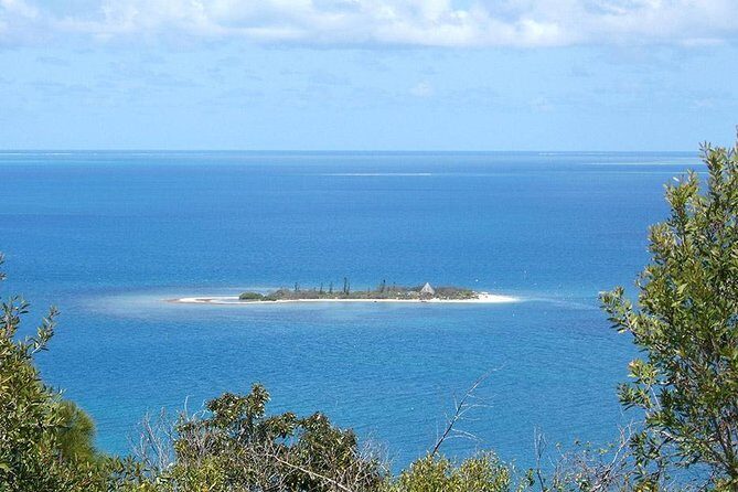 Country Tour (2h30) included Tjibaou Cultural Center & Church - Transportation and Group Size