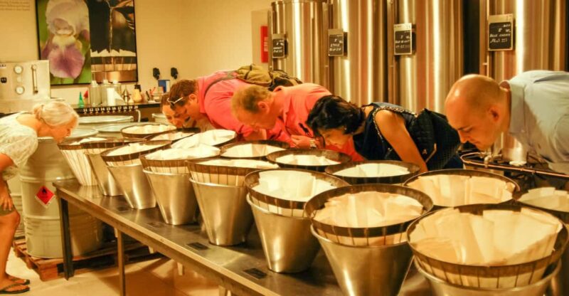 Countryside and Wine Tasting Day Tour - Key Points