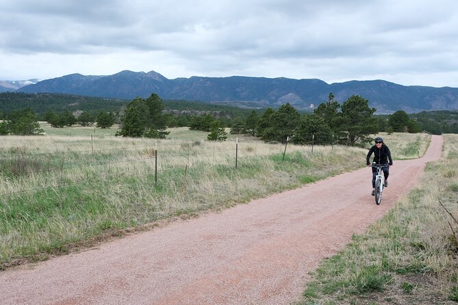 Countryside Bike Ride on Santa Fe Trail - 42 Miles - Meeting and Pickup