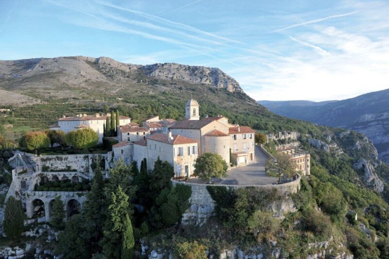 Countryside, Medieval Village and Lake Private Guided Tour - Booking and Cancellation Policy
