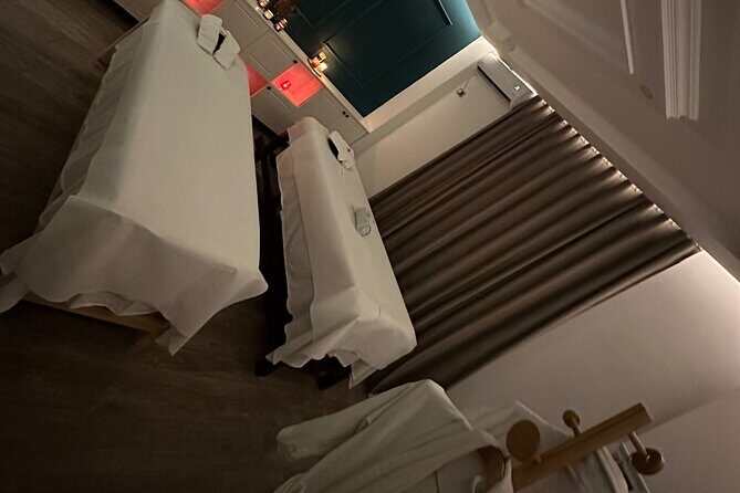 Couple Massage - The Bottom Line