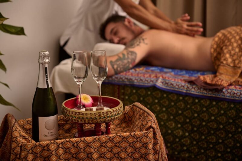 Couples’ Massage - Additional Amenities for Couples