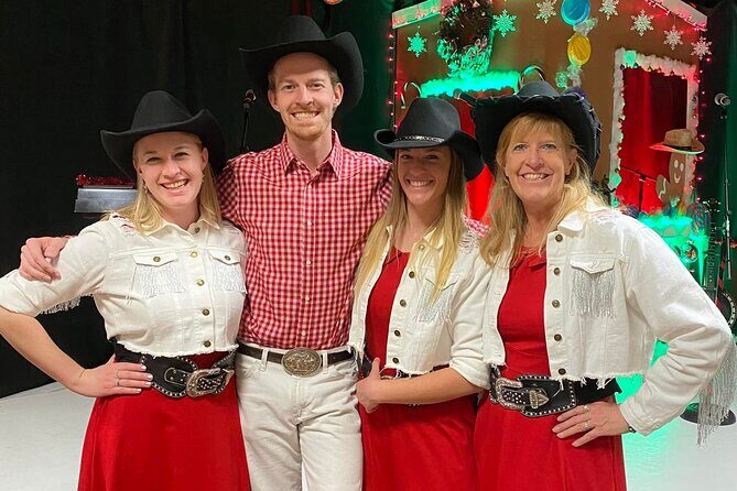 Cowboy Christmas Show & Dinner at Firelight Barn in Henderson NV - Who Should Consider This Tour?