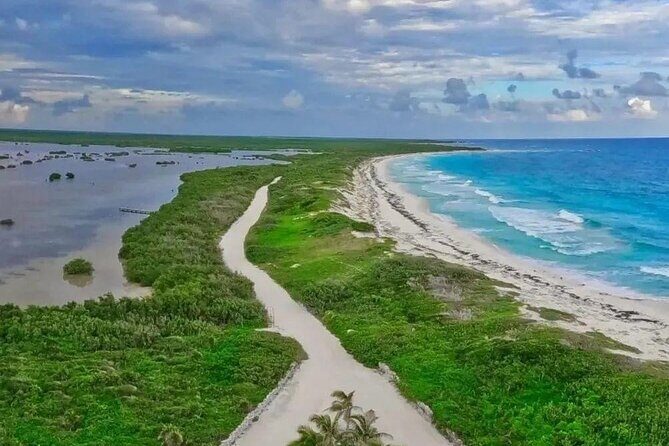 Cozumel Jeep Escape: Punta Sur Park, Jade Cavern & Snorkel - FAQ