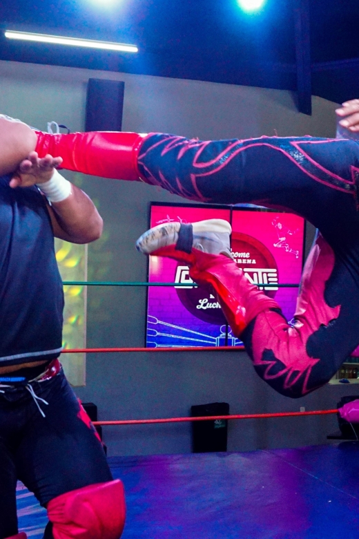 Cozumel: Mexican Wrestling Show With Tacos & Margaritas! - Authentic Luchadores and Their Stories