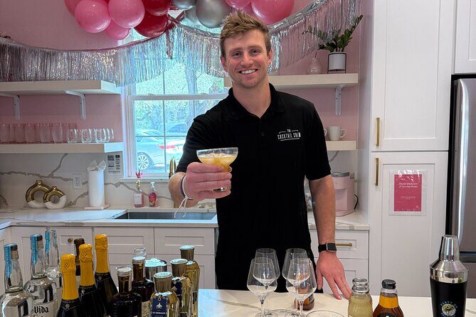 Craft 3 Cocktails with a Pro Bartender - Key Points
