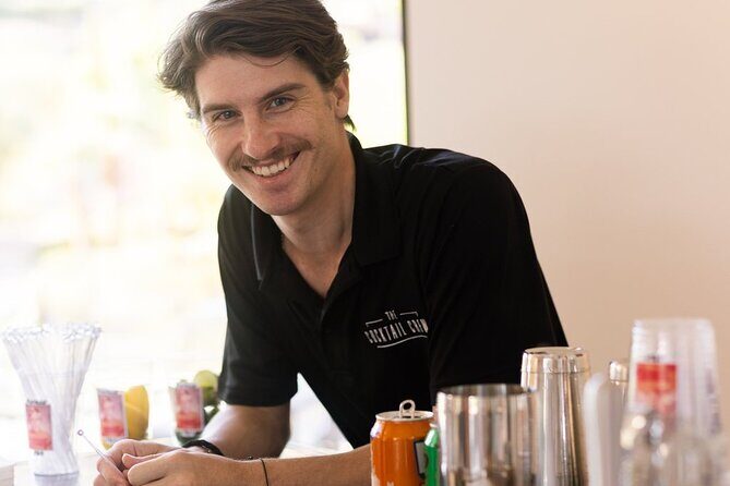 Craft 3 Cocktails with a Pro Bartender - Who Will Love This Experience