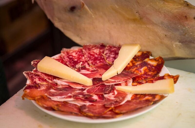 Craft-Beer and Tapas Tour in Madrid - Emerging Craft Beer Scene
