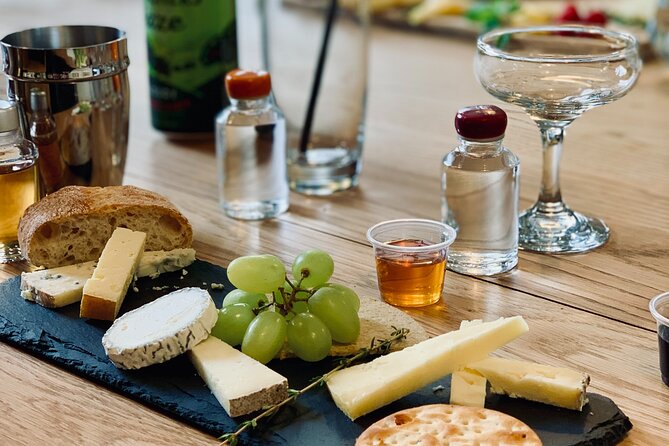 Craft Your Own Cocktail & Cheese Tasting at Edinburgh Distillery - Event Overview
