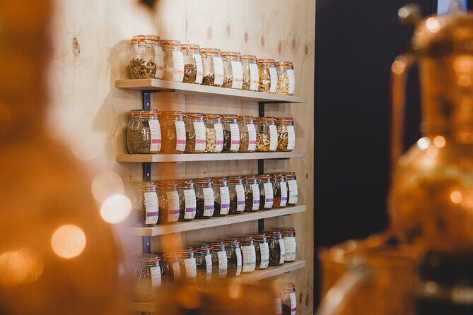 Craft Your Own Gin Experience for Two in Stornoway - Key Points