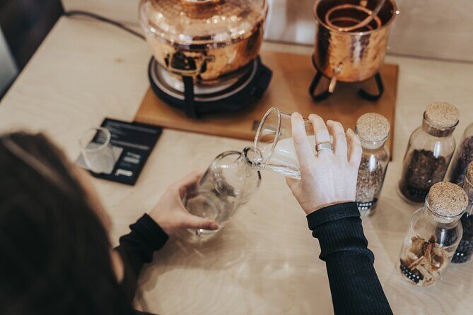 Craft Your Own Gin Experience for Two in Stornoway - The Experience in Detail