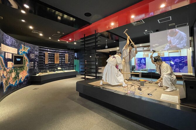 Create Your Own Pocket Knife in Miracle Kitchen Knife Factory - The Knife-Making Process