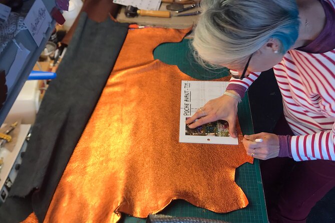 Creation of Personalized Leather Wallet in Arbonne - Crafting the Leather Wallet
