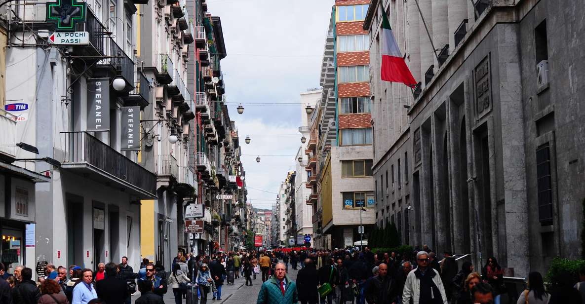 Creativity: Street Art in Naples - Key Points