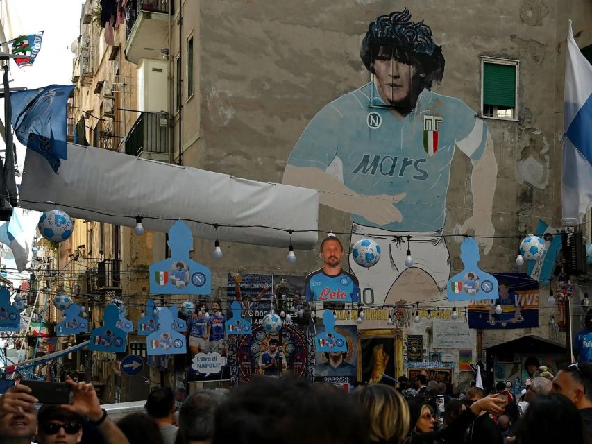 Creativity: Street Art in Naples - Inclusions and Exclusions