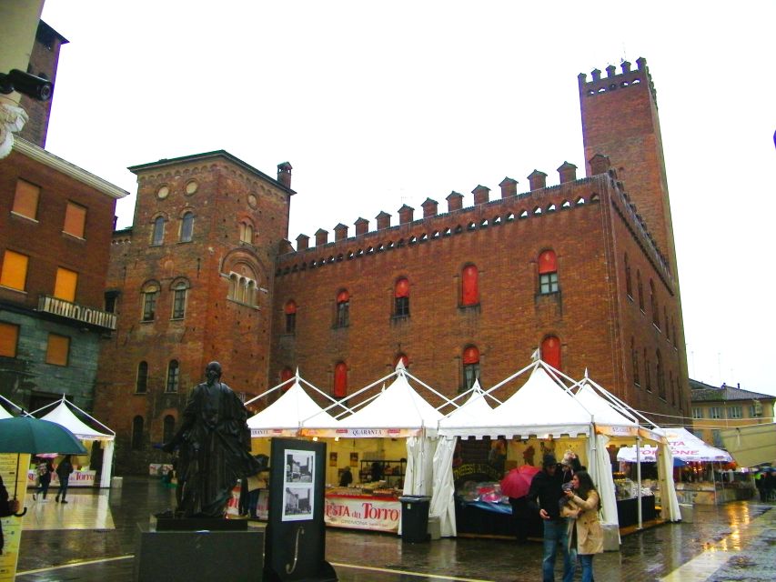 CREMONA Private Tour: Beautiful, Historic Close to Milan - Key Highlights