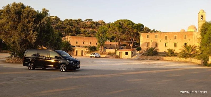 Crete : Guided Private Day Trip Knossos & Heraklion - A Practical Guide to the Crete Private Day Trip