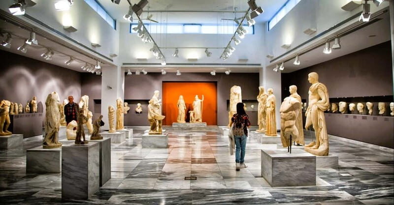 Crete: Knossos Palace, Olive Oil Tasting, and Heraklion Tour - Key Points