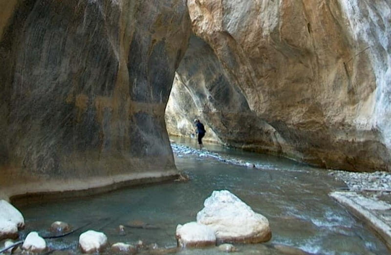 Crete: Theriso and Sarakina Gorge Off-Road Adventure - Zounaki Village and the Local Brewery Experience