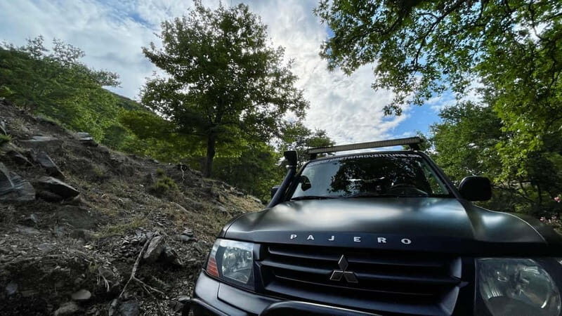 Crete: Theriso and Sarakina Gorge Off-Road Adventure - A Traditional Cretan Meal: The Perfect Finish