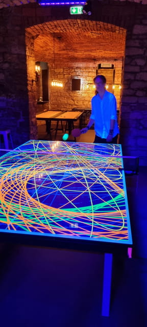 Crew Bar Prague: Open bar, ping pong or shuffleboard game - Who Should Consider Crew Bar Prague?
